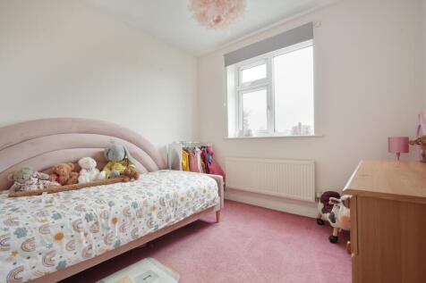 Estate Agent EweMove Scunthorpe Bedroom