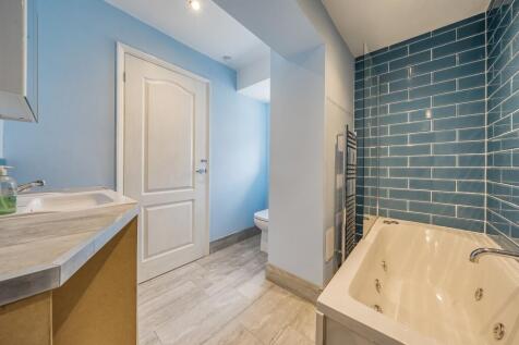Ringwood bathroom