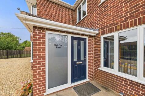 EweMove - Spalding - Front of House