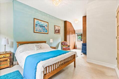 Bedroom with En-Suite