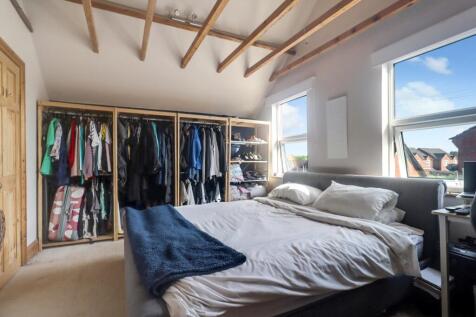 Main bedroom