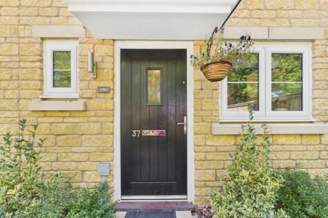 View of Property from the Front EweMove Stamford 