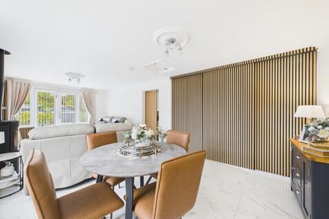 Annexe Dining Area