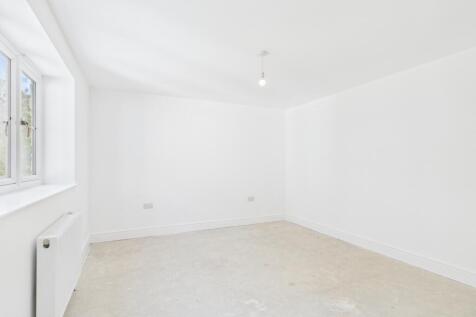 EweMove - Spalding - Pinstock Lane -  Bedroom 