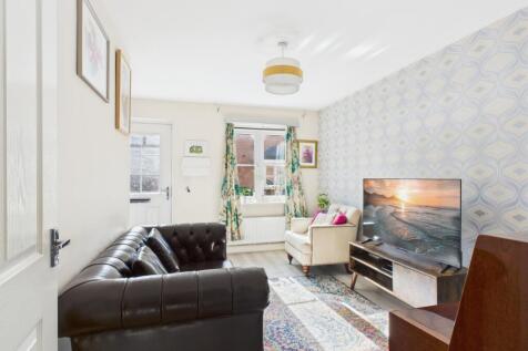 CAM02313G0-PR0097-STILL005