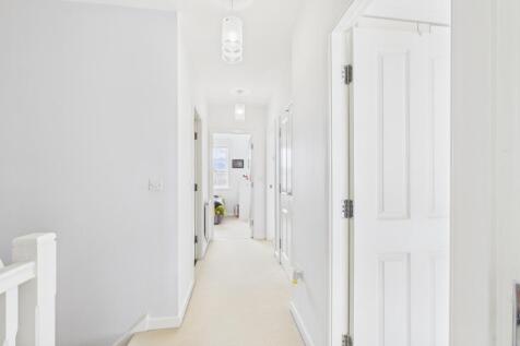 A lovely light and open landing