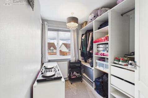 CAM05065G0-PR0015-STILL027