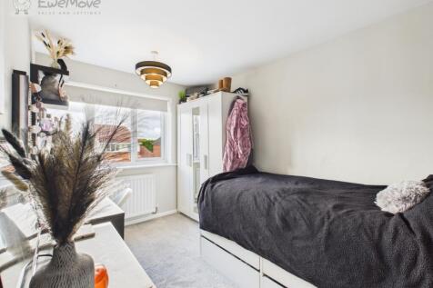 CAM05065G0-PR0015-STILL026