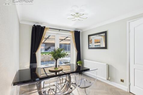 CAM05065G0-PR0015-STILL017