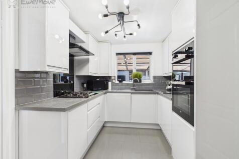 CAM05065G0-PR0015-STILL012