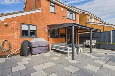 CAM05065G0-PR0015-STILL010