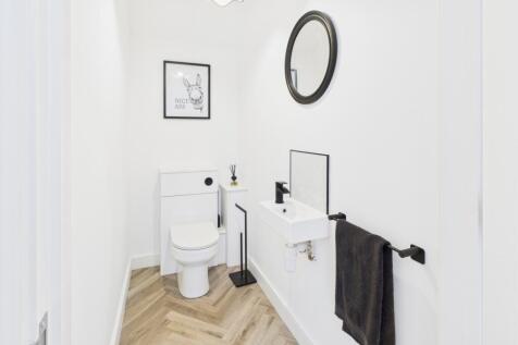 EweMove Spalding - Jubilee Way - Downstairs WC