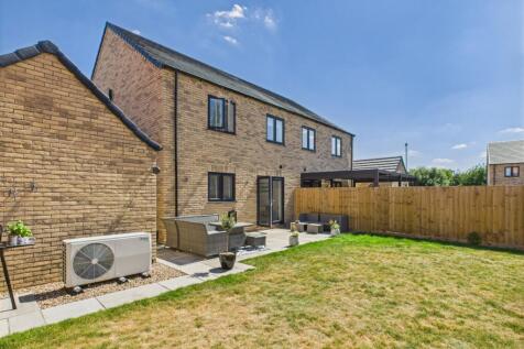 EweMove Spalding - Jubilee Way - Garden