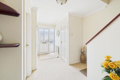 5. CAM04922G0-PR0079-STILL008