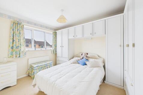 11. CAM04922G0-PR0079-STILL019