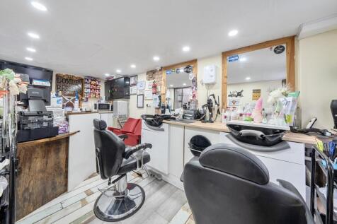 Langley garage salon