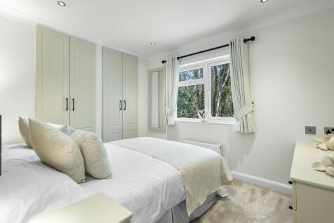 image of Chatsworth Gold Show Home for illustratio