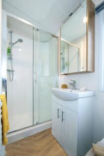 country-shower-1-1772x2657-800x1200