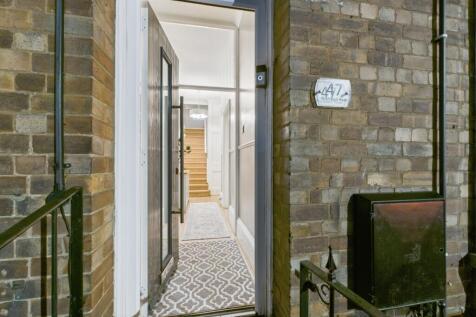 EweMove Spalding - Pinchbeck Rd - Front of House