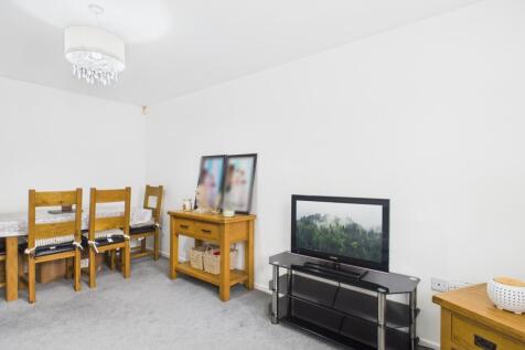 CAM03293G0-PR0249-STILL005