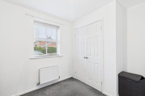 CAM03293G0-PR0249-STILL015