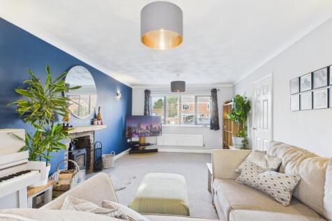 EweMove Spalding - Pinchbeck - Living Room