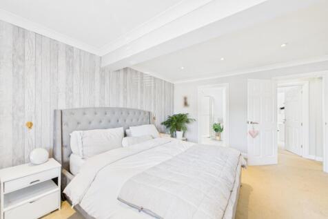 EweMove Spalding - Pinchbeck - Bedroom