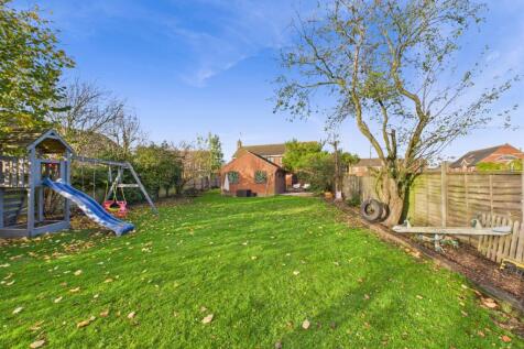 EweMove Spalding - Pinchbeck - Garden