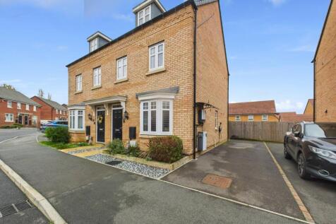 1. CAM04922G0-PR0085-STILL031