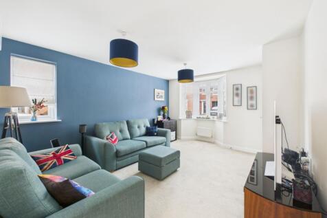 5. CAM04922G0-PR0085-STILL004