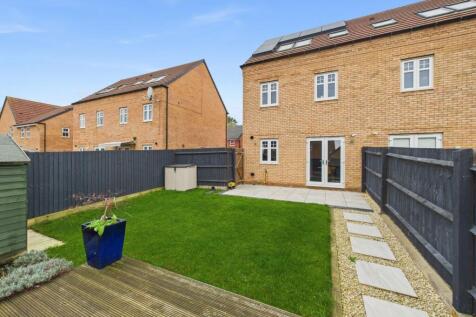 20. CAM04922G0-PR0085-STILL029