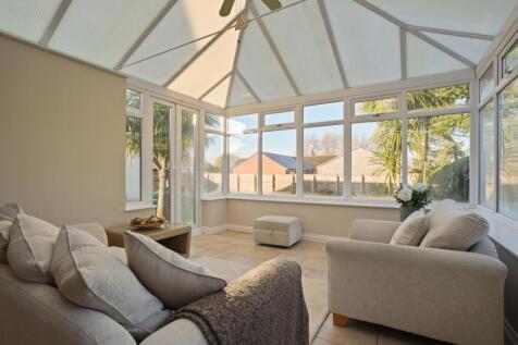 EweMove Scunthorpe Estate Agents - Conservatory