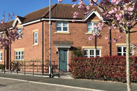 Estate Agents EweMove Scunthorpe - Front Aspect