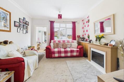 3. CAM04922G0-PR0084-STILL010