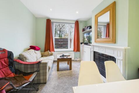 4. CAM04922G0-PR0091-STILL003