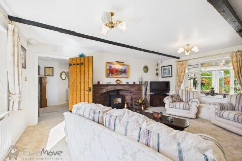 Living Room c