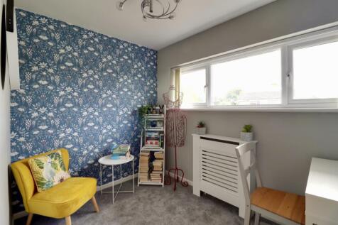 bedroom 5, study