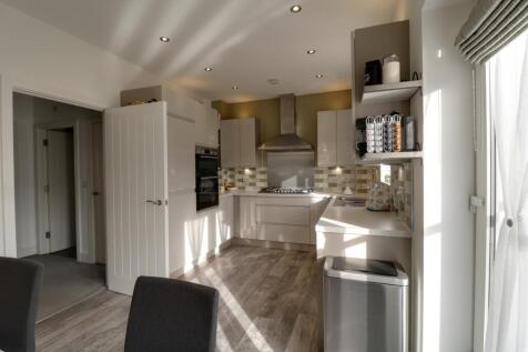 Kitchen b