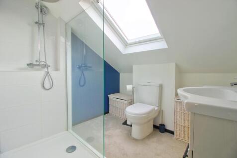 Bedroom 2 Ensuite