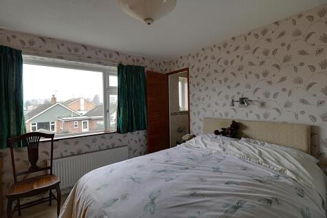 Bed 1 a