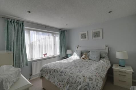 Bed 1 a