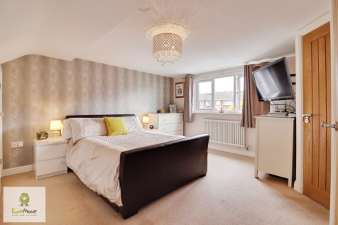 Master bedroom EweMove Cannock