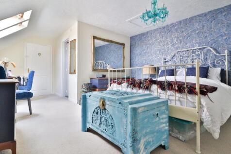 Principle bedroom and view of ensuite and dressing