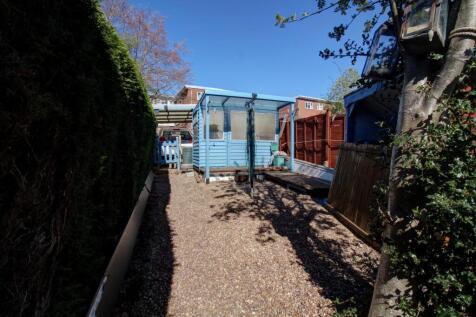 Garden - Henry Street - Matt Clinton - EweMove Ken