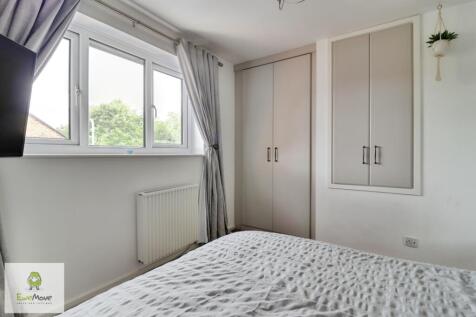 Bedroom 1 EweMove Cannock