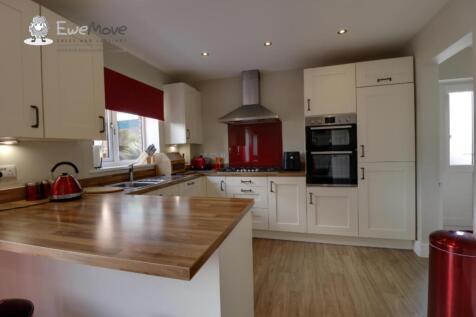 Kitchen b