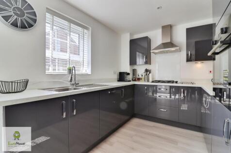 Kitchen - EweMove Cannock