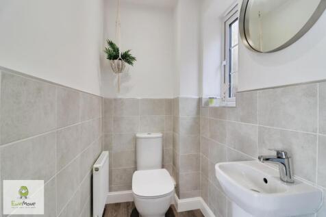 Downstairs WC - EweMove Cannock