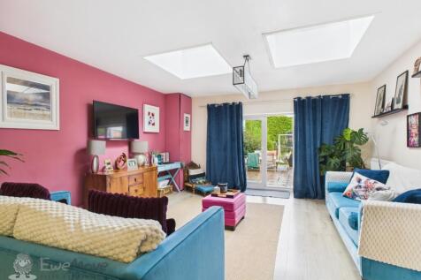 Family Room a