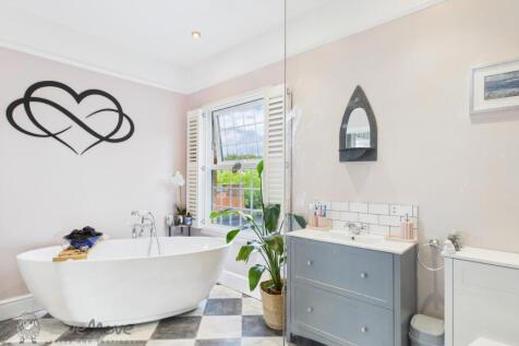 Bathroom b